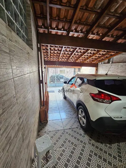 Foto 2 de Sobrado com 2 quartos à venda, 80m2 em Jardim Guaciara, Taboao Da Serra - SP