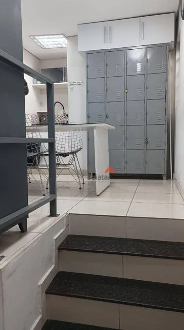 Foto 3 de Sala Comercial para alugar, 72m2 em Jardim Clementino, Taboao Da Serra - SP