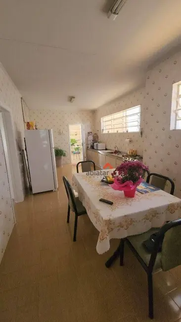 Foto 9 de Casa com 3 quartos à venda, 459m2 em Vila das Oliveiras, Taboao Da Serra - SP