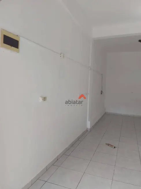 Sala Comercial para alugar, 32m2 em Jardim Santa Cecília, Taboao Da Serra - SP - imagem 3 Foto 3 de Sala Comercial para alugar, 32m2 em Jardim Santa Cecília, Taboao Da Serra - SP