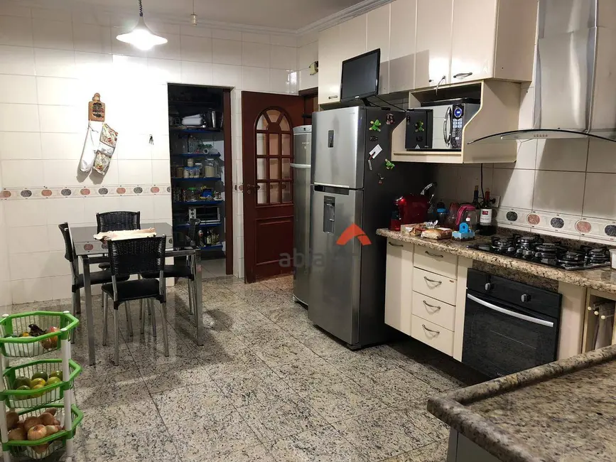 Foto 3 de Casa com 3 quartos à venda, 250m2 em São Paulo - SP