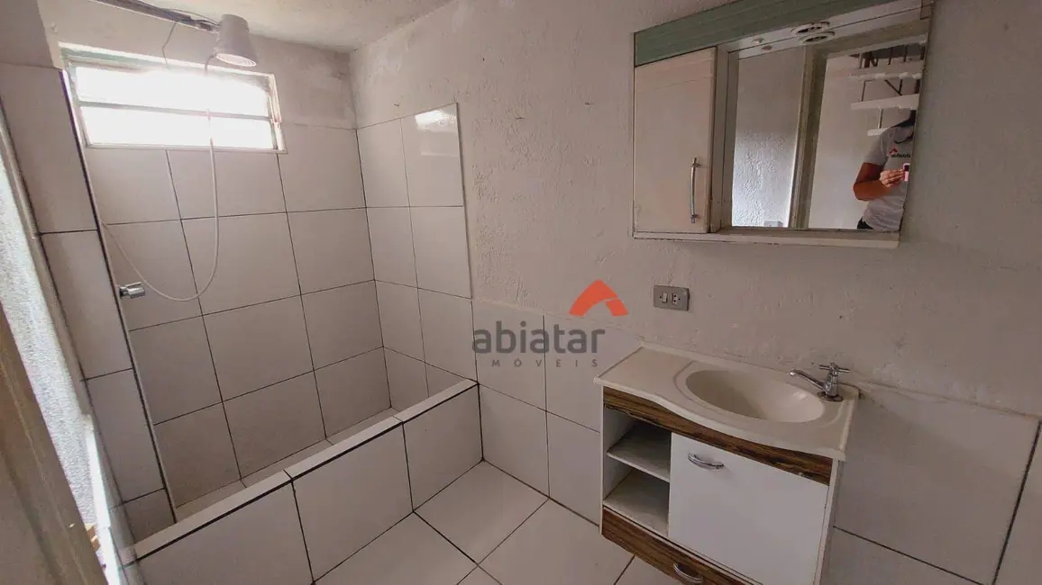 Foto 8 de Casa com 1 quarto para alugar, 20m2 em Parque São Joaquim, Taboao Da Serra - SP