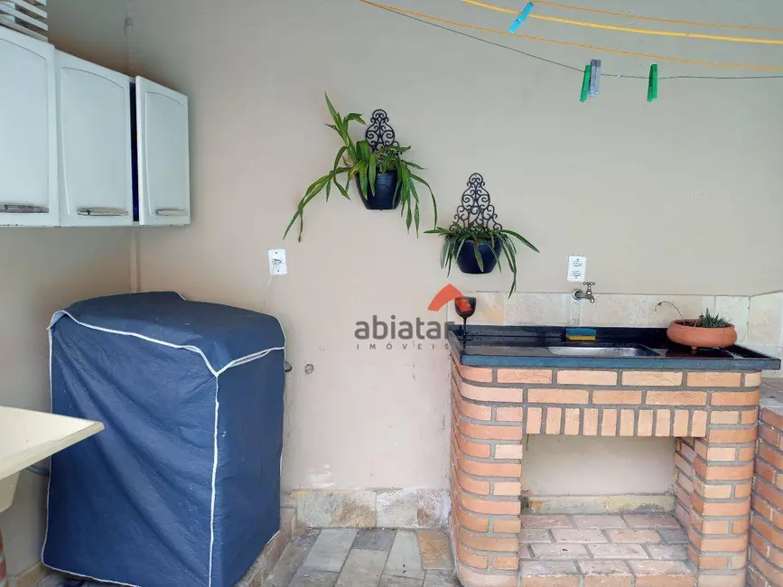 Casa com 3 quartos à venda, 290m2 em Campo Limpo, São Paulo - SP - imagem 5 Foto 5 de Casa com 3 quartos à venda, 290m2 em Campo Limpo, São Paulo - SP