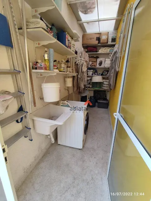 Foto 8 de Casa com 3 quartos à venda, 300m2 em Jardim Pedro Gonçalves, Taboao Da Serra - SP