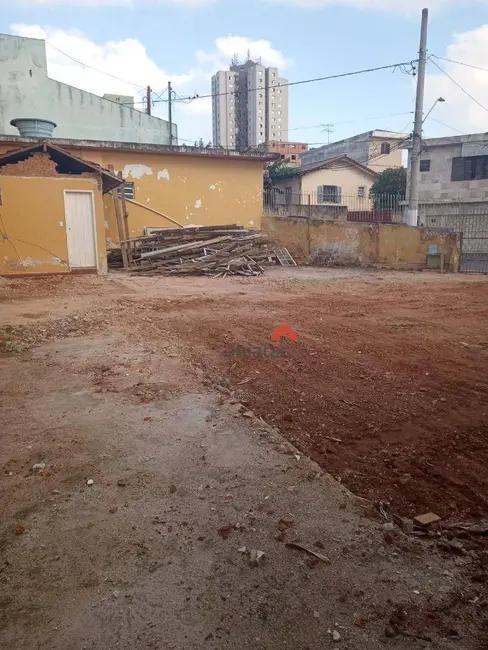 Foto 2 de Terreno / Lote à venda, 351m2 em Vila Pirajussara, São Paulo - SP