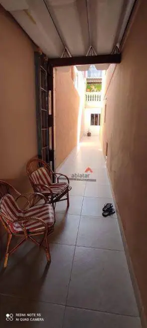 Sobrado com 3 quartos à venda, 125m2 em Jardim Ouro Preto, Taboao Da Serra - SP - imagem 5 Foto 5 de Sobrado com 3 quartos à venda, 125m2 em Jardim Ouro Preto, Taboao Da Serra - SP