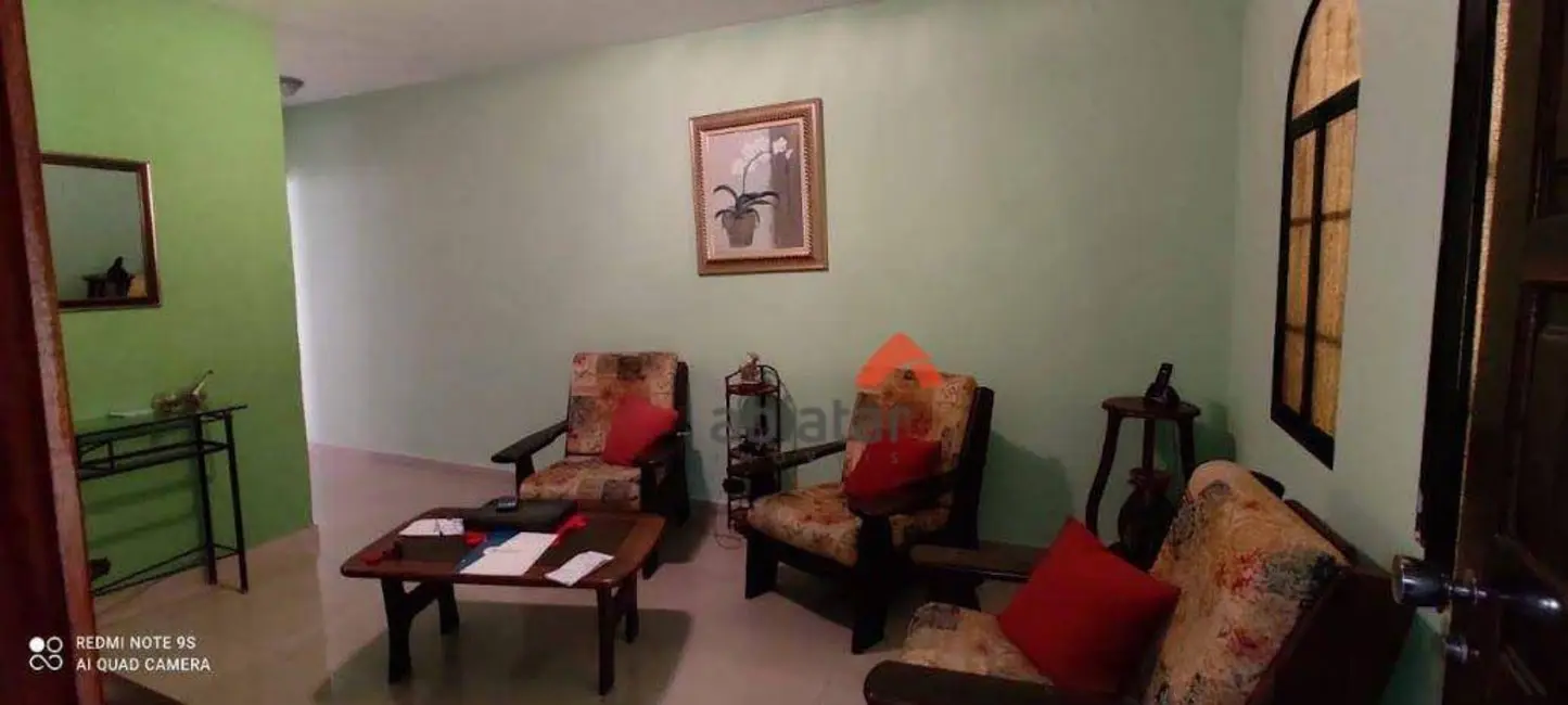 Sobrado com 3 quartos à venda, 125m2 em Jardim Ouro Preto, Taboao Da Serra - SP - imagem 6 Foto 6 de Sobrado com 3 quartos à venda, 125m2 em Jardim Ouro Preto, Taboao Da Serra - SP