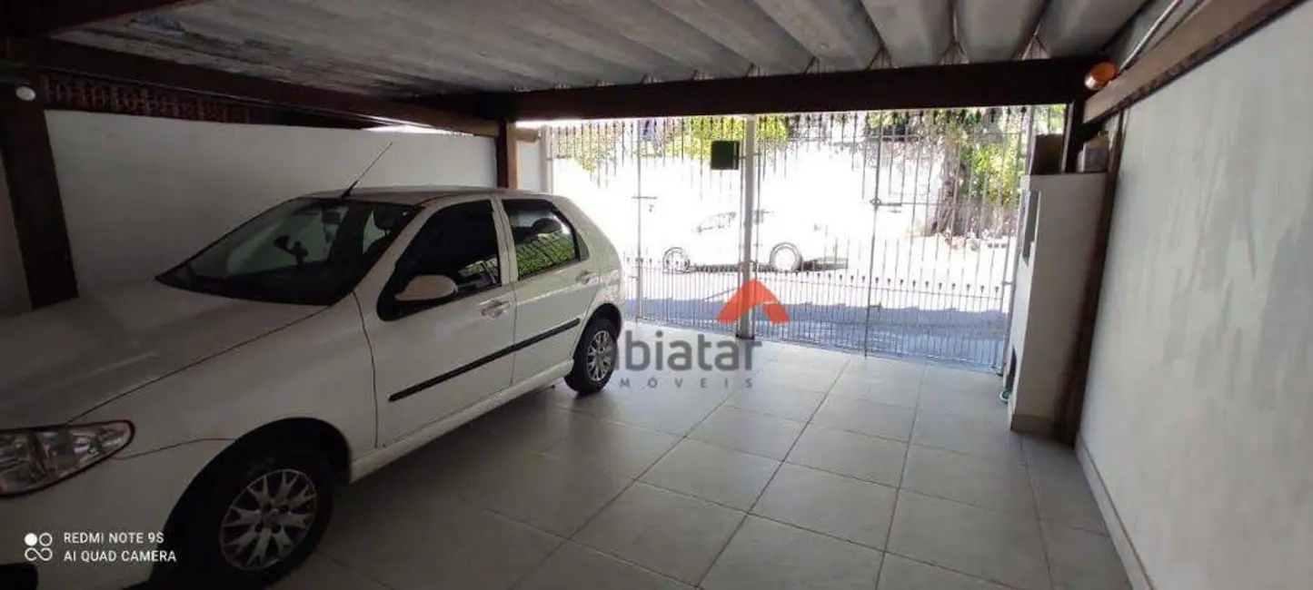 Sobrado com 3 quartos à venda, 125m2 em Jardim Ouro Preto, Taboao Da Serra - SP - imagem 3 Foto 3 de Sobrado com 3 quartos à venda, 125m2 em Jardim Ouro Preto, Taboao Da Serra - SP