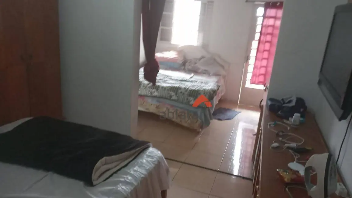 Sobrado com 3 quartos à venda, 75m2 em Núcleo Residencial Isabela, Taboao Da Serra - SP - imagem 8 Foto 8 de Sobrado com 3 quartos à venda, 75m2 em Núcleo Residencial Isabela, Taboao Da Serra - SP