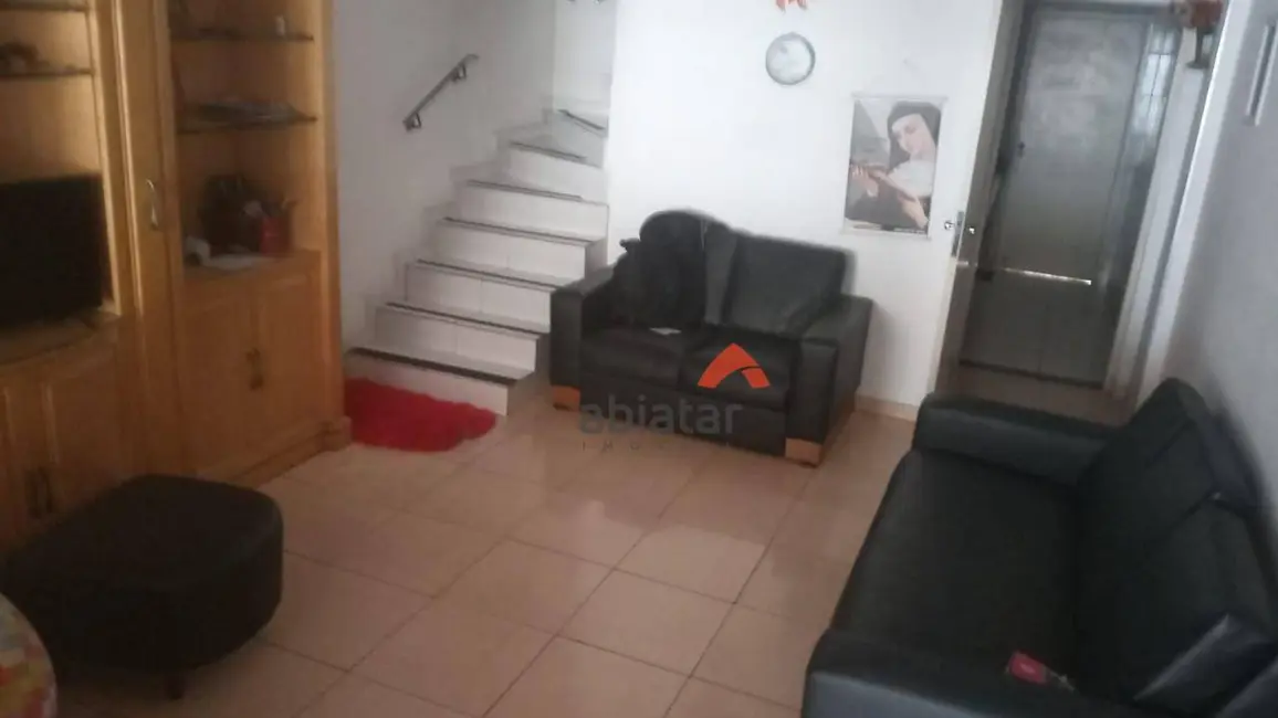 Sobrado com 3 quartos à venda, 75m2 em Núcleo Residencial Isabela, Taboao Da Serra - SP - imagem 2 Foto 2 de Sobrado com 3 quartos à venda, 75m2 em Núcleo Residencial Isabela, Taboao Da Serra - SP