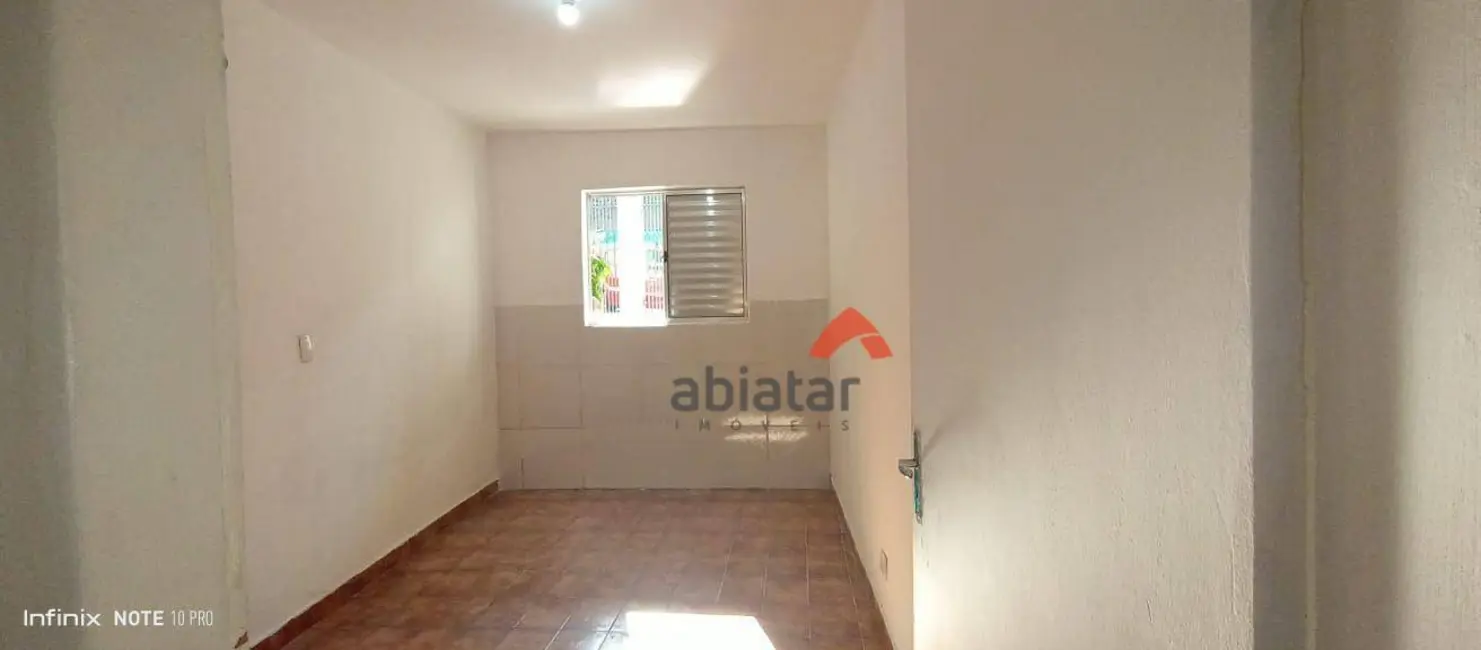 Casa com 2 quartos para alugar, 60m2 em Jardim Santa Tereza, Embu Das Artes - SP - imagem 9 Foto 9 de Casa com 2 quartos para alugar, 60m2 em Jardim Santa Tereza, Embu Das Artes - SP