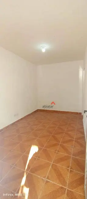 Casa com 2 quartos para alugar, 60m2 em Jardim Santa Tereza, Embu Das Artes - SP - imagem 6 Foto 6 de Casa com 2 quartos para alugar, 60m2 em Jardim Santa Tereza, Embu Das Artes - SP