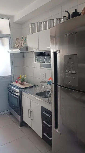 Foto 4 de Apartamento com 3 quartos à venda, 76m2 em Taboao Da Serra - SP