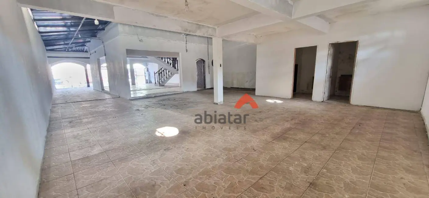 Foto 3 de Sobrado com 3 quartos à venda, 250m2 em Jardim Martinica, São Paulo - SP