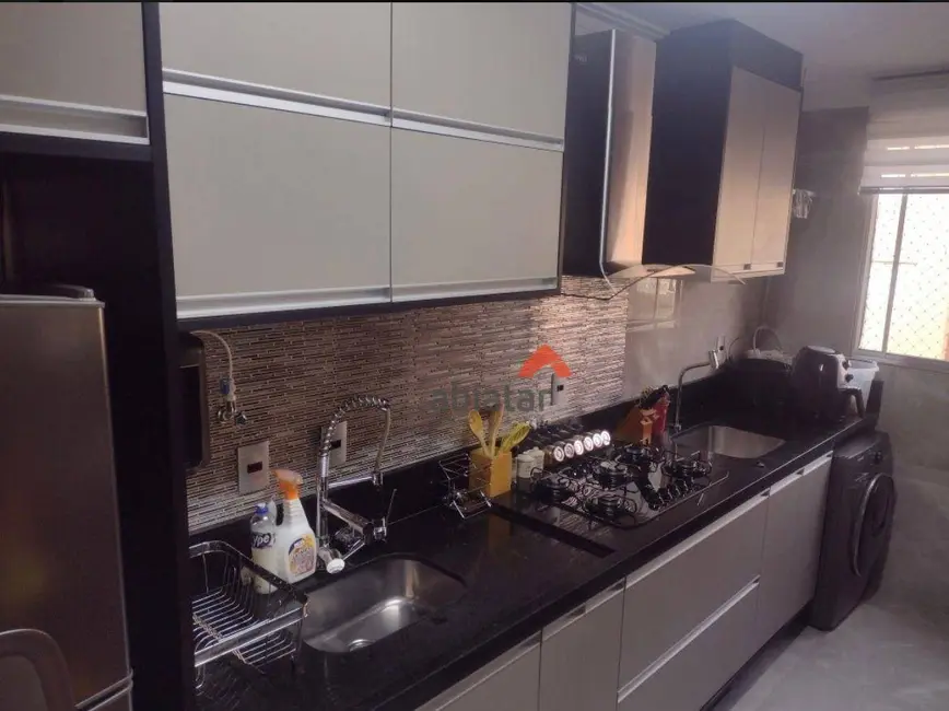 Foto 8 de Apartamento com 2 quartos à venda, 51m2 em Jardim Ouro Preto, Taboao Da Serra - SP