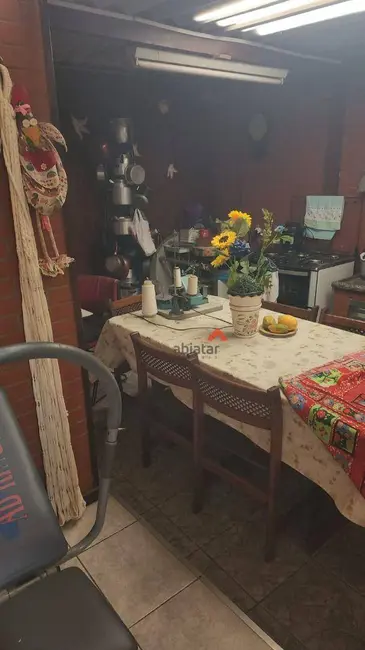 Foto 5 de Casa com 2 quartos à venda, 211m2 em Jardim Maria Rosa, Taboao Da Serra - SP