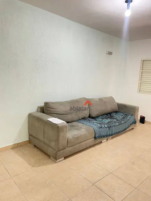 Foto 2 de Casa com 2 quartos à venda, 160m2 em Jardim Maria Virginia, São Paulo - SP