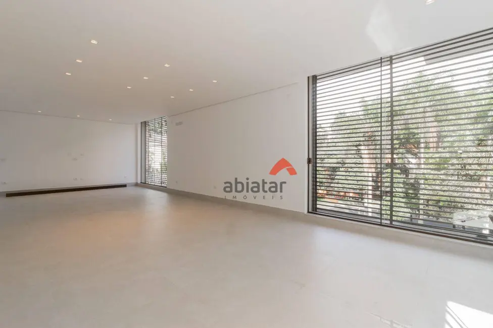 Foto 4 de Casa com 4 quartos à venda, 650m2 em Jardim Guedala, São Paulo - SP