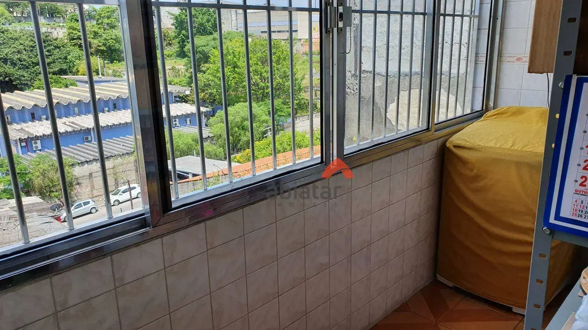 Foto 8 de Sobrado com 2 quartos à venda, 125m2 em Jardim Santa Cecília, Taboao Da Serra - SP