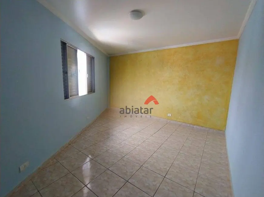 Casa com 3 quartos à venda, 250m2 em Jardim Ouro Preto, Taboao Da Serra - SP - imagem 3 Foto 3 de Casa com 3 quartos à venda, 250m2 em Jardim Ouro Preto, Taboao Da Serra - SP