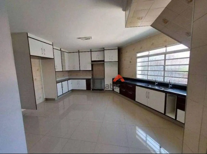 Foto 1 de Casa com 3 quartos à venda, 250m2 em Jardim Ouro Preto, Taboao Da Serra - SP