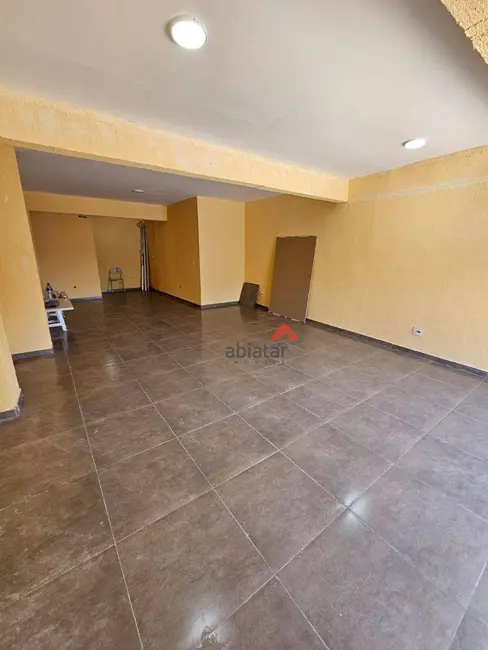 Foto 6 de Sobrado com 3 quartos à venda, 200m2 em Jardim Monte Kemel, São Paulo - SP