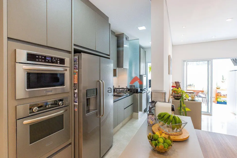 Apartamento com 2 quartos à venda e para alugar, 120m2 em Vila Isa, São Paulo - SP - imagem 5 Foto 5 de Apartamento com 2 quartos à venda e para alugar, 120m2 em Vila Isa, São Paulo - SP