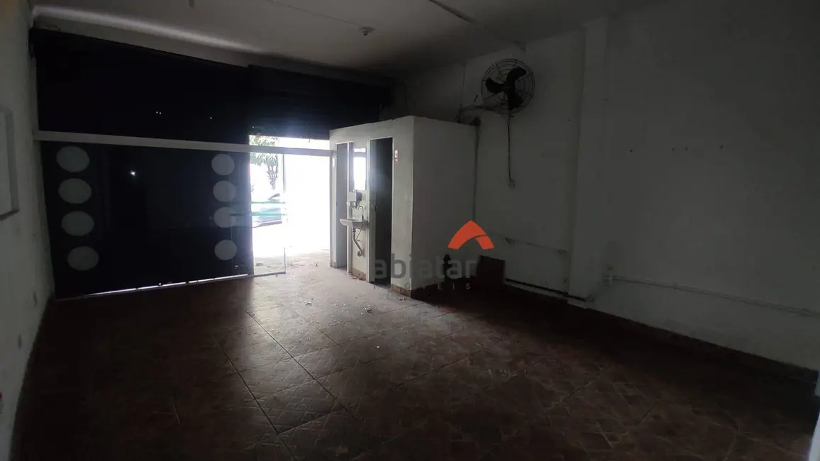 Sala Comercial para alugar, 40m2 em Vila Santa Luzia, Taboao Da Serra - SP - imagem 2 Foto 2 de Sala Comercial para alugar, 40m2 em Vila Santa Luzia, Taboao Da Serra - SP