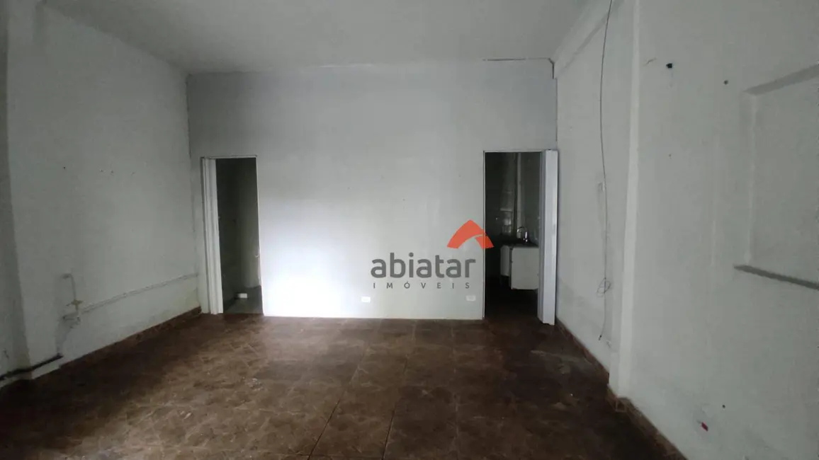 Sala Comercial para alugar, 40m2 em Vila Santa Luzia, Taboao Da Serra - SP - imagem 4 Foto 4 de Sala Comercial para alugar, 40m2 em Vila Santa Luzia, Taboao Da Serra - SP