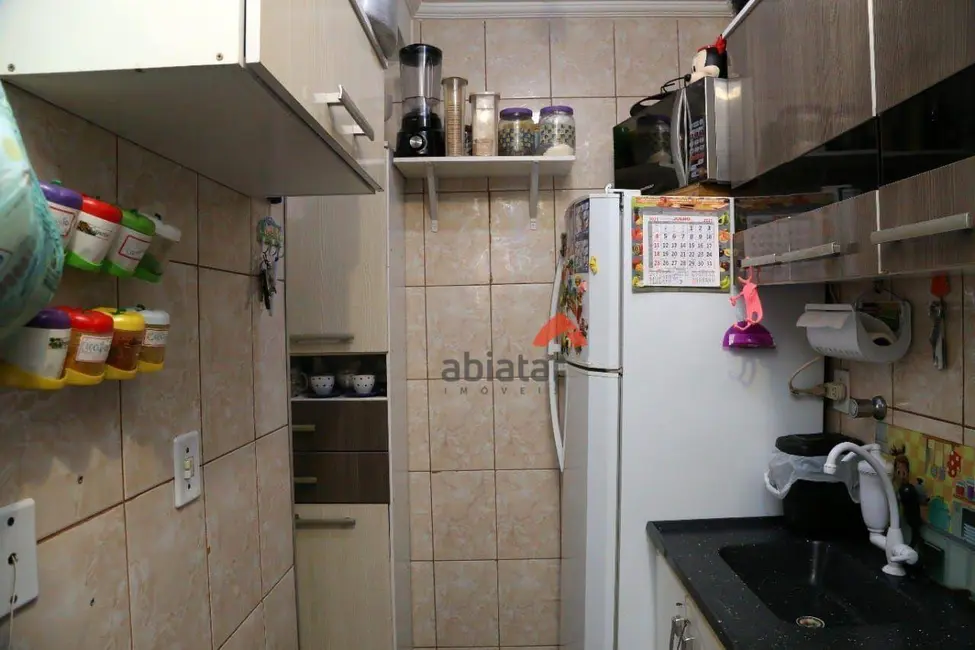 Foto 7 de Apartamento com 2 quartos à venda, 47m2 em Parque Pinheiros, Taboao Da Serra - SP