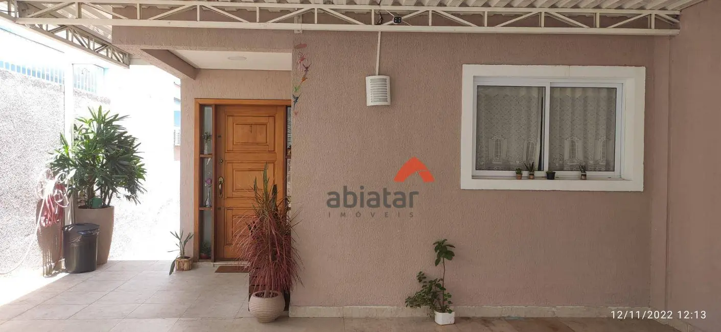 Foto 3 de Sobrado com 3 quartos à venda, 165m2 em Parque Monte Alegre, Taboao Da Serra - SP