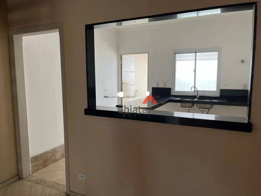 Sobrado com 2 quartos à venda, 185m2 em Capão Redondo, São Paulo - SP - imagem 4 Foto 4 de Sobrado com 2 quartos à venda, 185m2 em Capão Redondo, São Paulo - SP