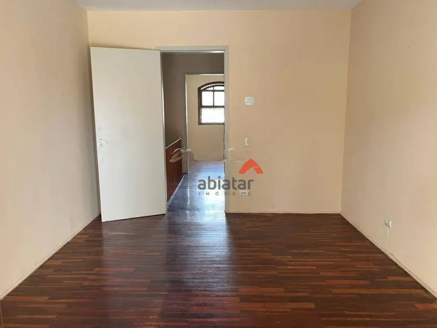 Sobrado com 2 quartos à venda, 185m2 em Capão Redondo, São Paulo - SP - imagem 9 Foto 9 de Sobrado com 2 quartos à venda, 185m2 em Capão Redondo, São Paulo - SP