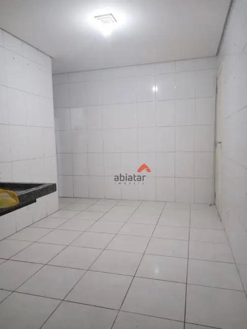 Foto 2 de Casa com 1 quarto para alugar, 37m2 em Jardim Santa Tereza, Embu Das Artes - SP