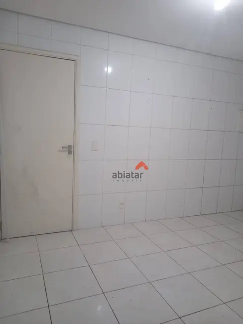 Casa com 1 quarto para alugar, 37m2 em Jardim Santa Tereza, Embu Das Artes - SP - imagem 4 Foto 4 de Casa com 1 quarto para alugar, 37m2 em Jardim Santa Tereza, Embu Das Artes - SP
