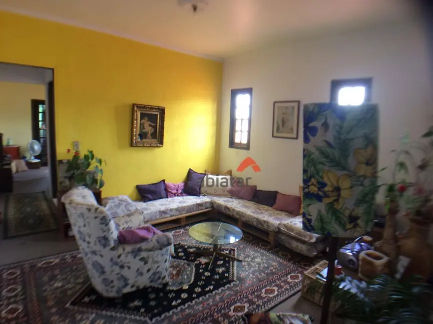 Foto 3 de Sobrado com 4 quartos à venda, 300m2 em Parque Monte Alegre, Taboao Da Serra - SP