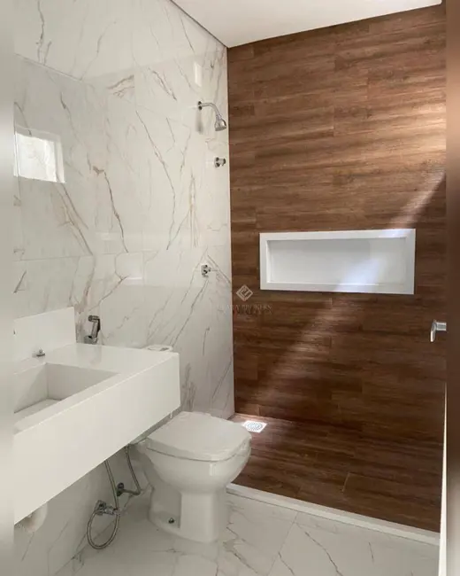 Foto 6 de Sobrado com 3 quartos à venda, 200m2 em Maraponga, Fortaleza - CE