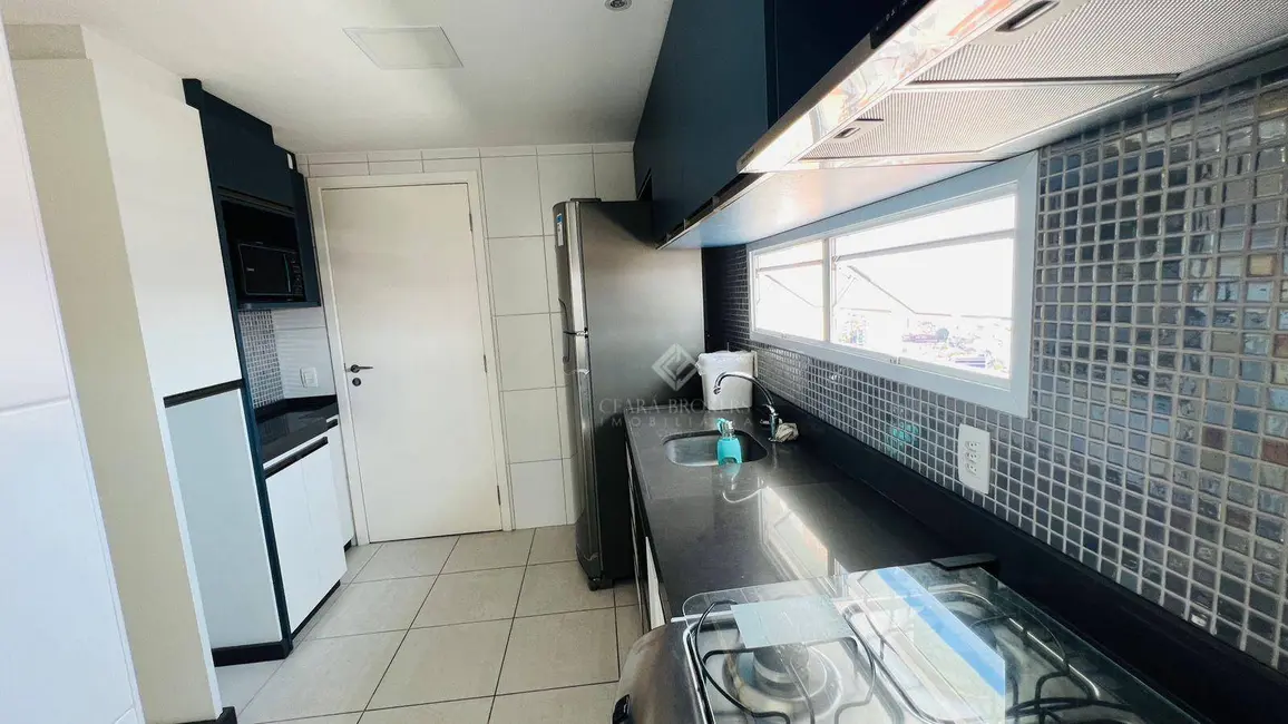 Foto 4 de Apartamento com 3 quartos à venda, 121m2 em São Gerardo, Fortaleza - CE