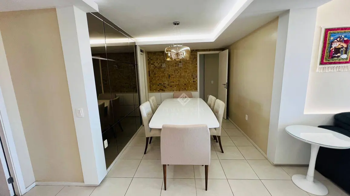 Foto 5 de Apartamento com 3 quartos à venda, 121m2 em São Gerardo, Fortaleza - CE