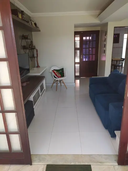 Casa com 3 quartos à venda, 147m2 em Parreão, Fortaleza - CE - imagem 3 Foto 3 de Casa com 3 quartos à venda, 147m2 em Parreão, Fortaleza - CE