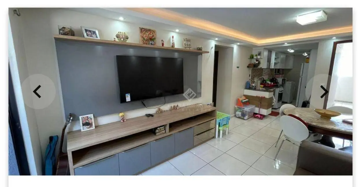 Foto 2 de Apartamento com 2 quartos à venda, 74m2 em Jóquei Clube, Fortaleza - CE