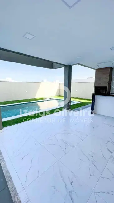 Foto 3 de Sobrado com 4 quartos à venda, 330m2 em Eusebio - CE