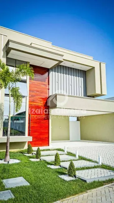 Foto 1 de Sobrado com 4 quartos à venda, 330m2 em Eusebio - CE