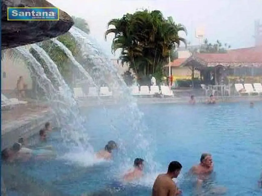 Apartamento com 1 quarto à venda, 37m2 em Caldas Novas - GO - imagem 9 Foto 9 de Apartamento com 1 quarto à venda, 37m2 em Caldas Novas - GO