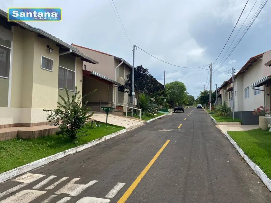Casa de Condomínio com 4 quartos à venda, 225m2 em Caldas Novas - GO - imagem 4 Foto 4 de Casa de Condomínio com 4 quartos à venda, 225m2 em Caldas Novas - GO