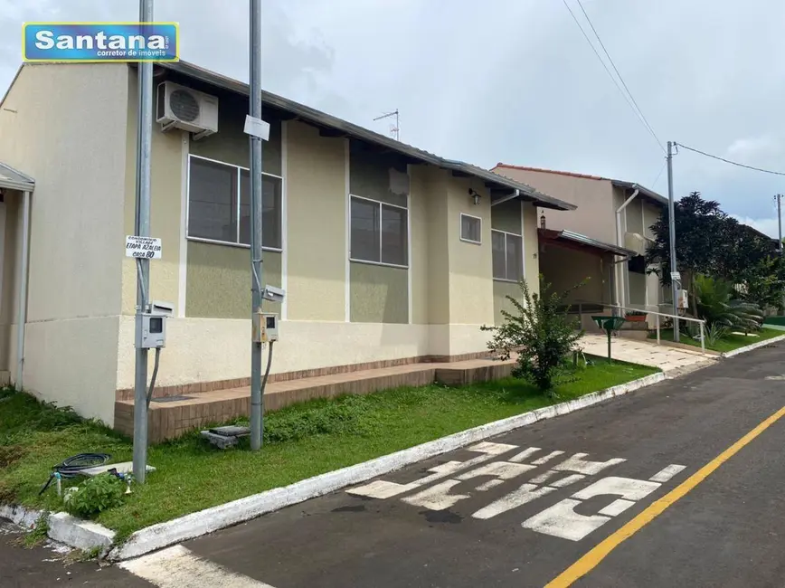 Foto 2 de Casa de Condomínio com 4 quartos à venda, 225m2 em Caldas Novas - GO