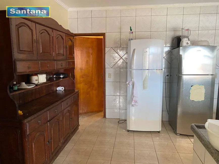 Casa de Condomínio com 3 quartos à venda, 175m2 em Caldas Novas - GO - imagem 6 Foto 6 de Casa de Condomínio com 3 quartos à venda, 175m2 em Caldas Novas - GO