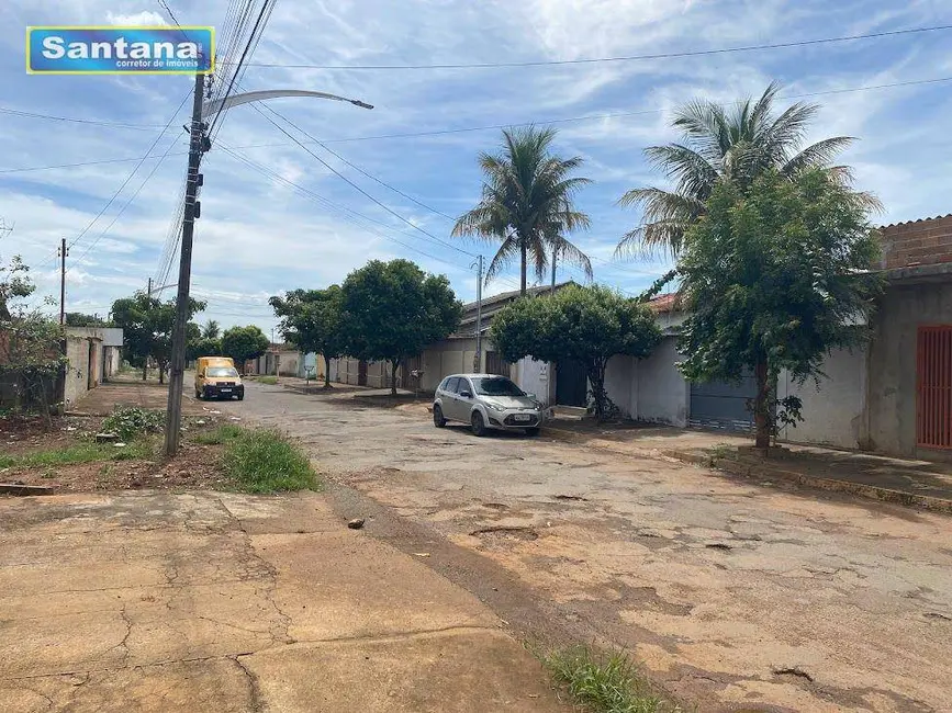 Foto 2 de Casa com 2 quartos à venda, 210m2 em Caldas Novas - GO