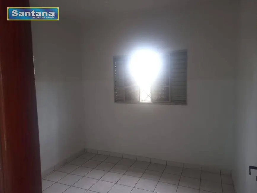 Casa com 3 quartos à venda, 360m2 em Caldas Novas - GO - imagem 3 Foto 3 de Casa com 3 quartos à venda, 360m2 em Caldas Novas - GO