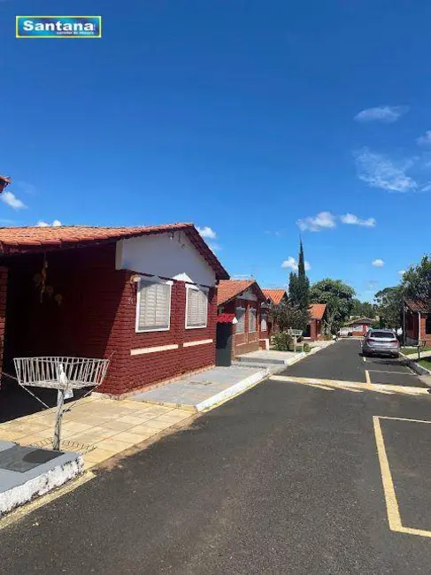 Foto 1 de Casa de Condomínio com 3 quartos à venda, 175m2 em Caldas Novas - GO